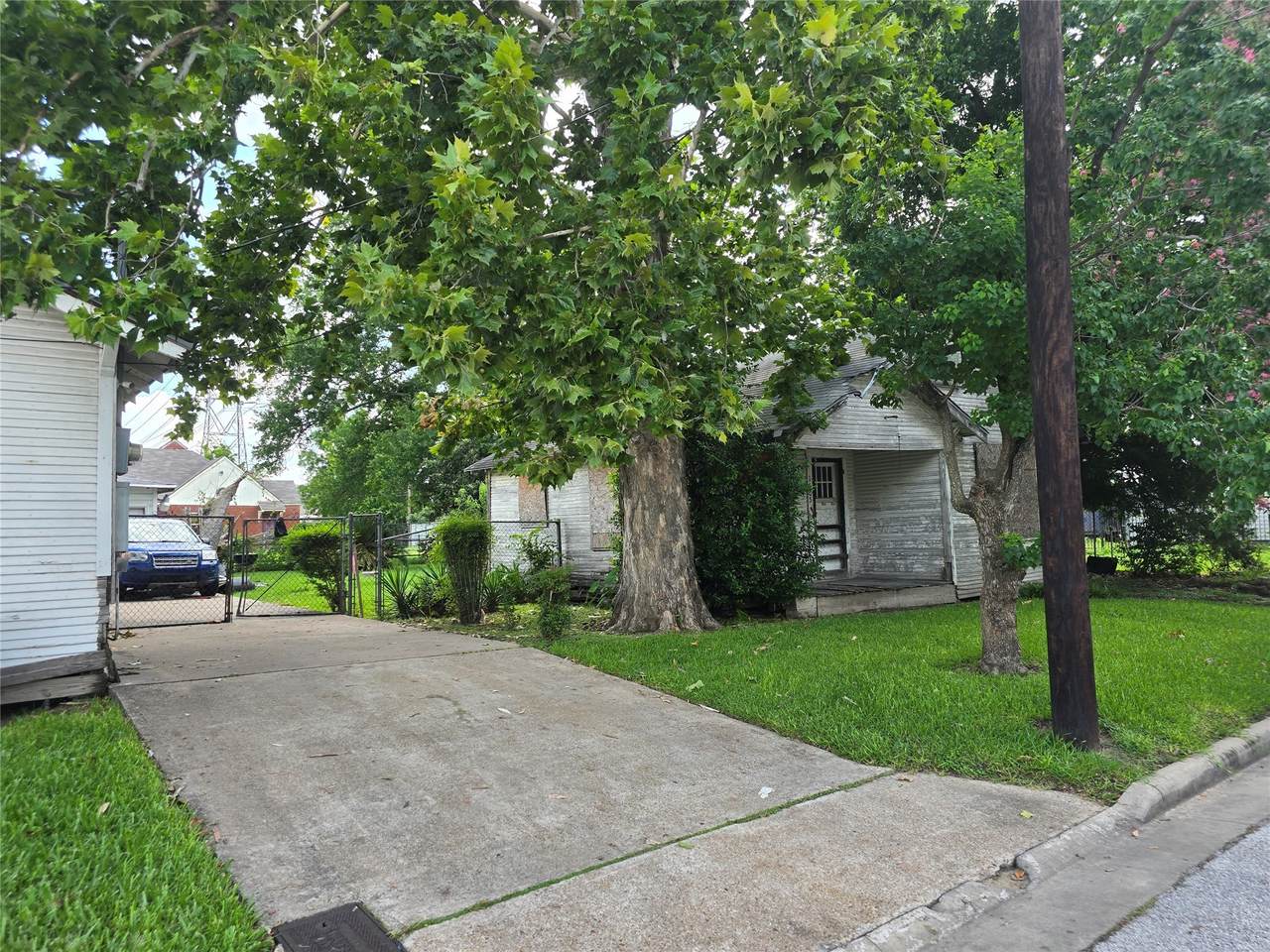 1601 Malvern Street - Photo 1