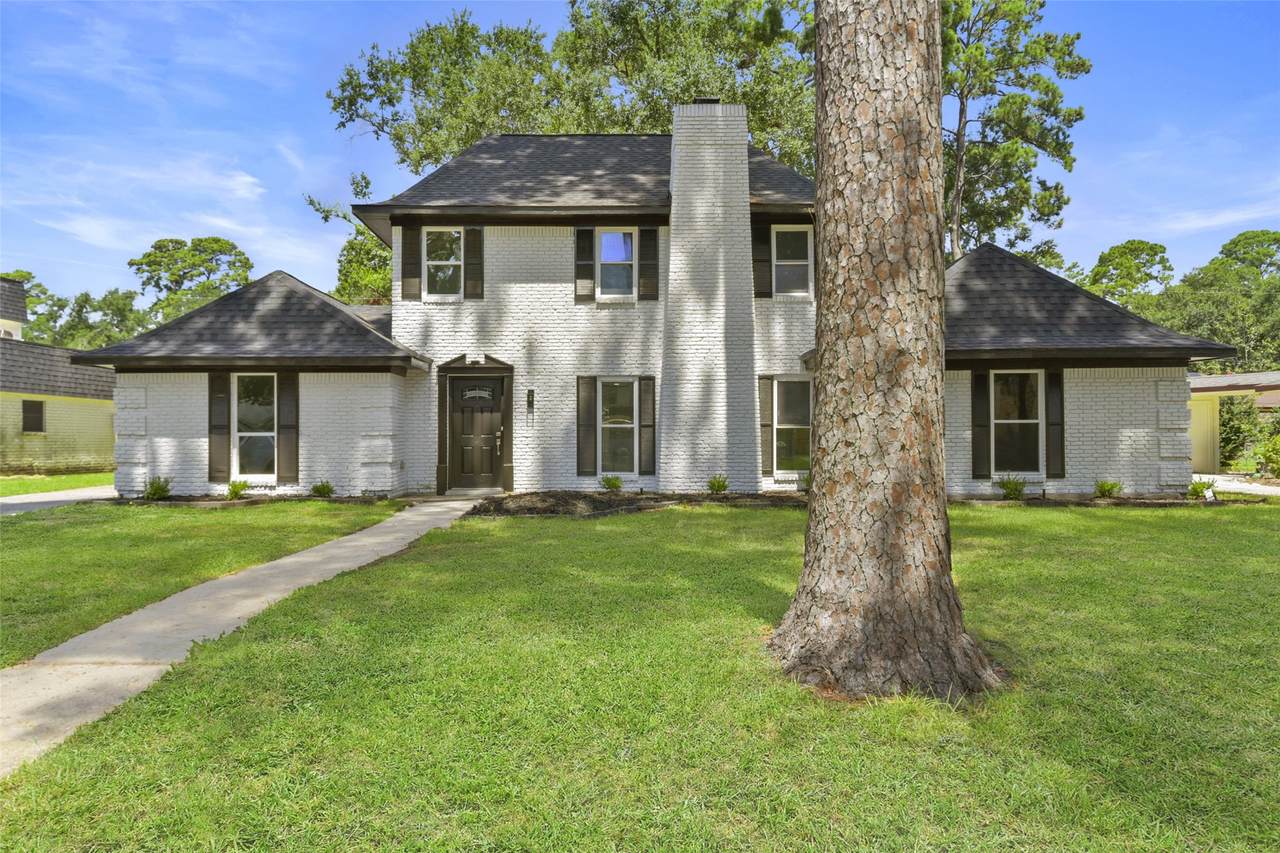 3834 Gladeridge Drive - Photo 1