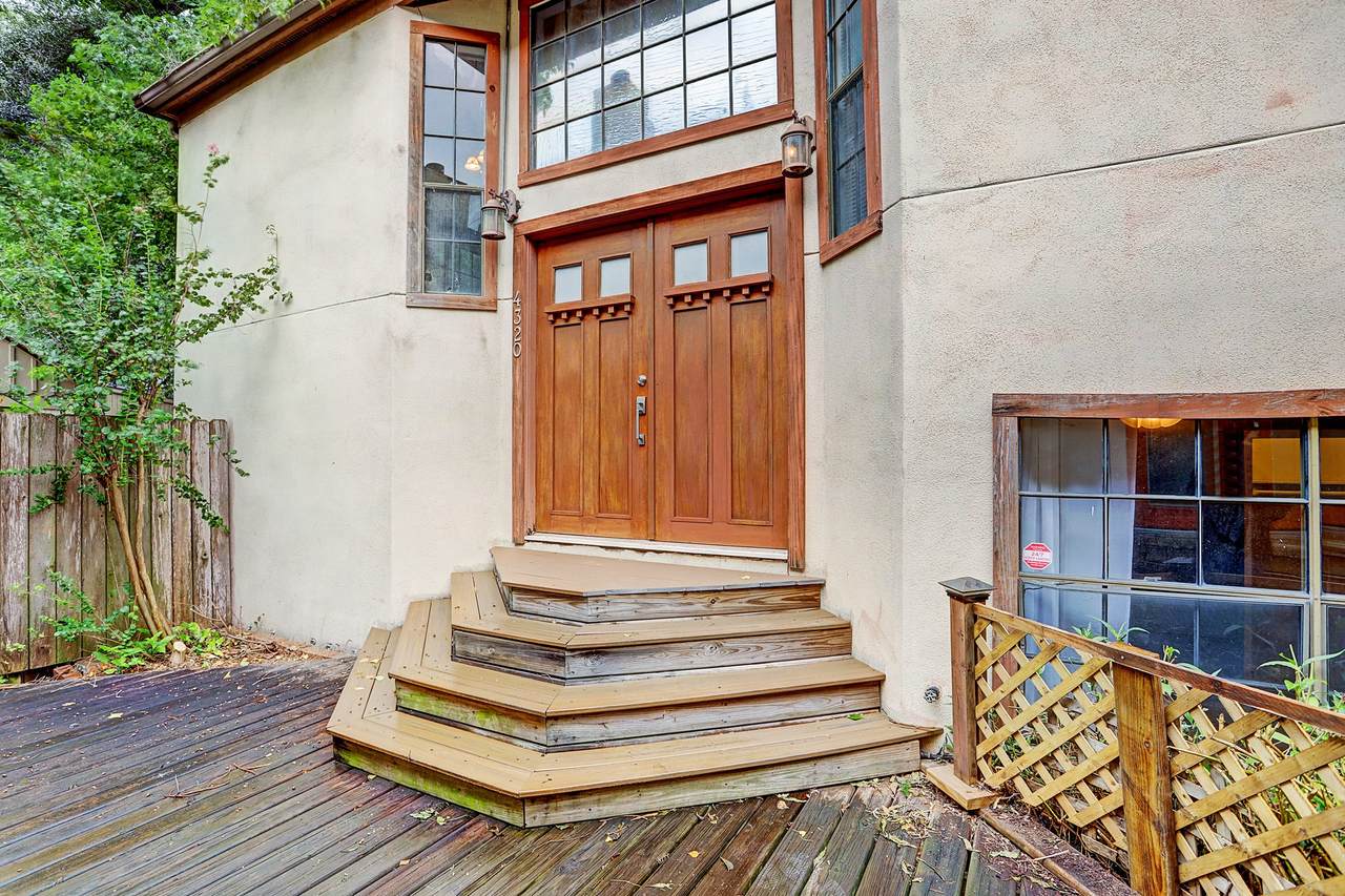 4320 Hazard Street - Photo 1