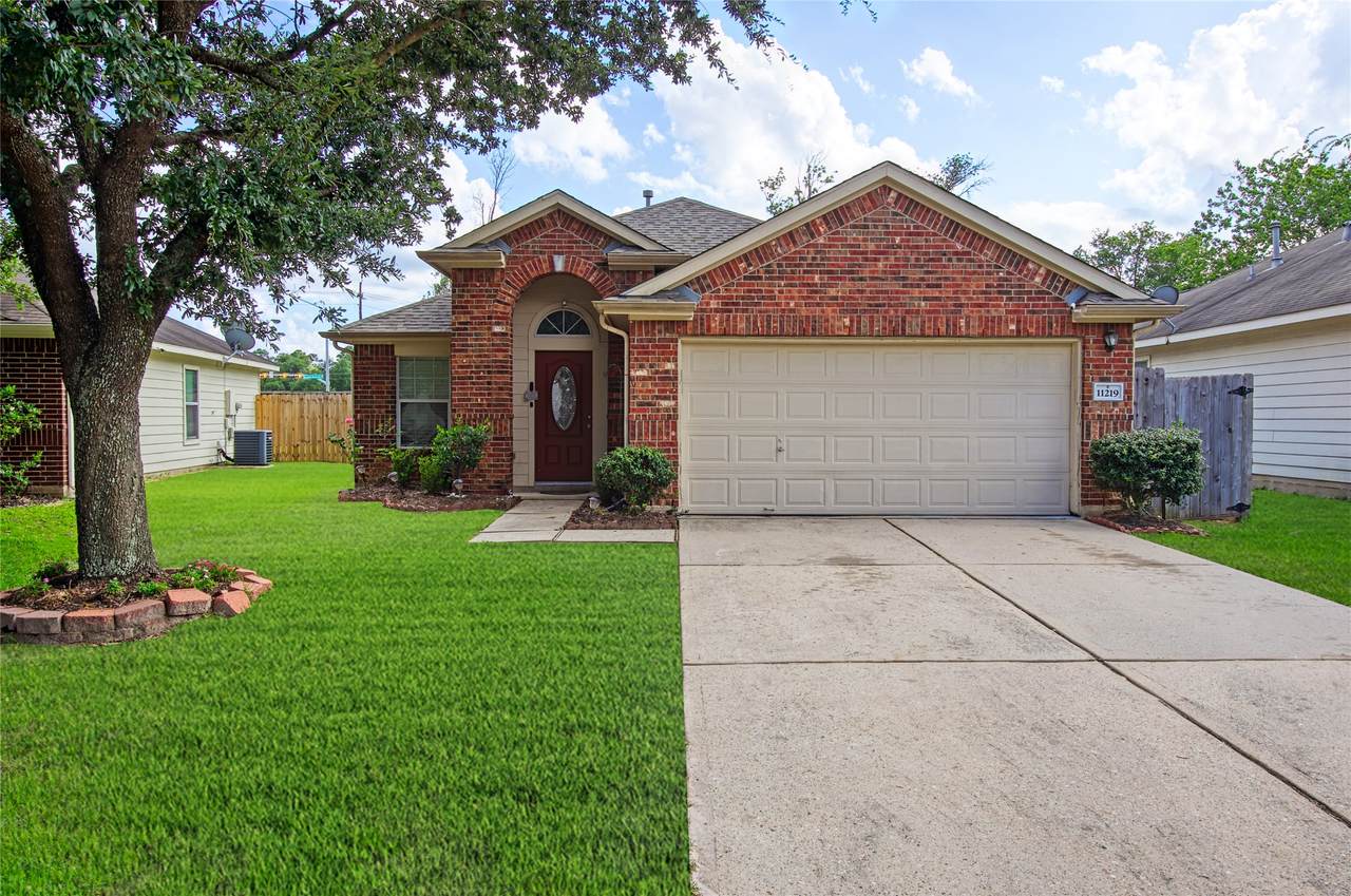 11219 Northam Drive - Photo 1