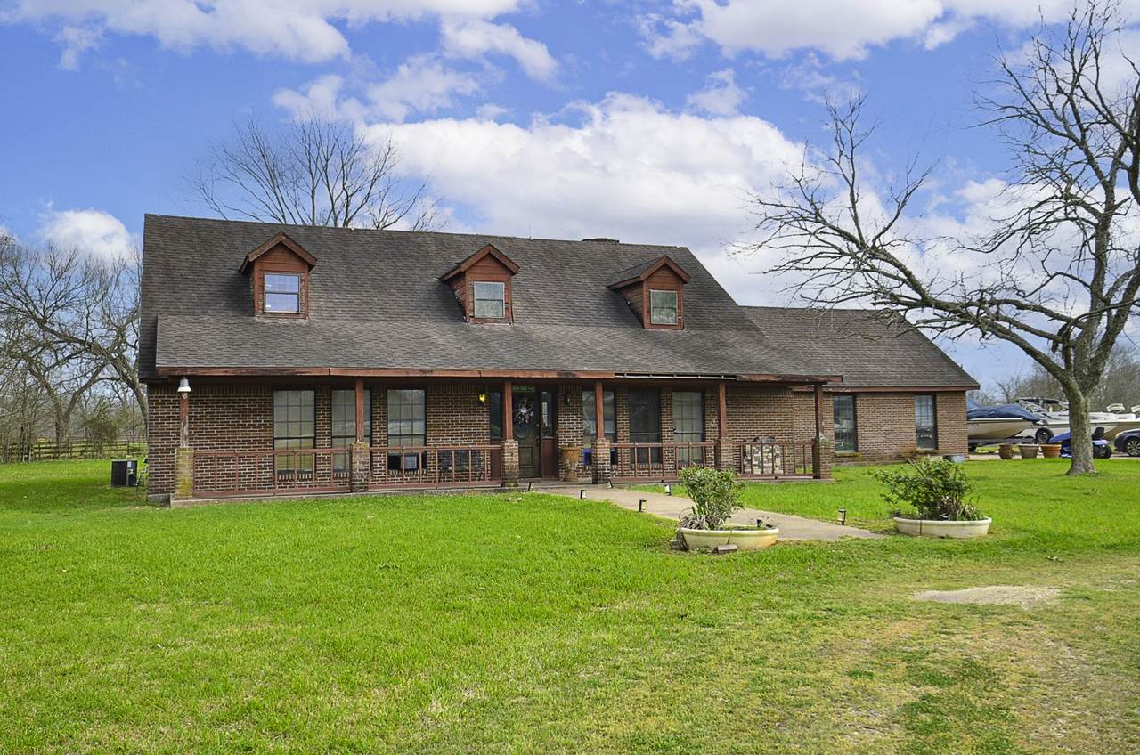 34520 Fulshear Farms Road - Photo 1