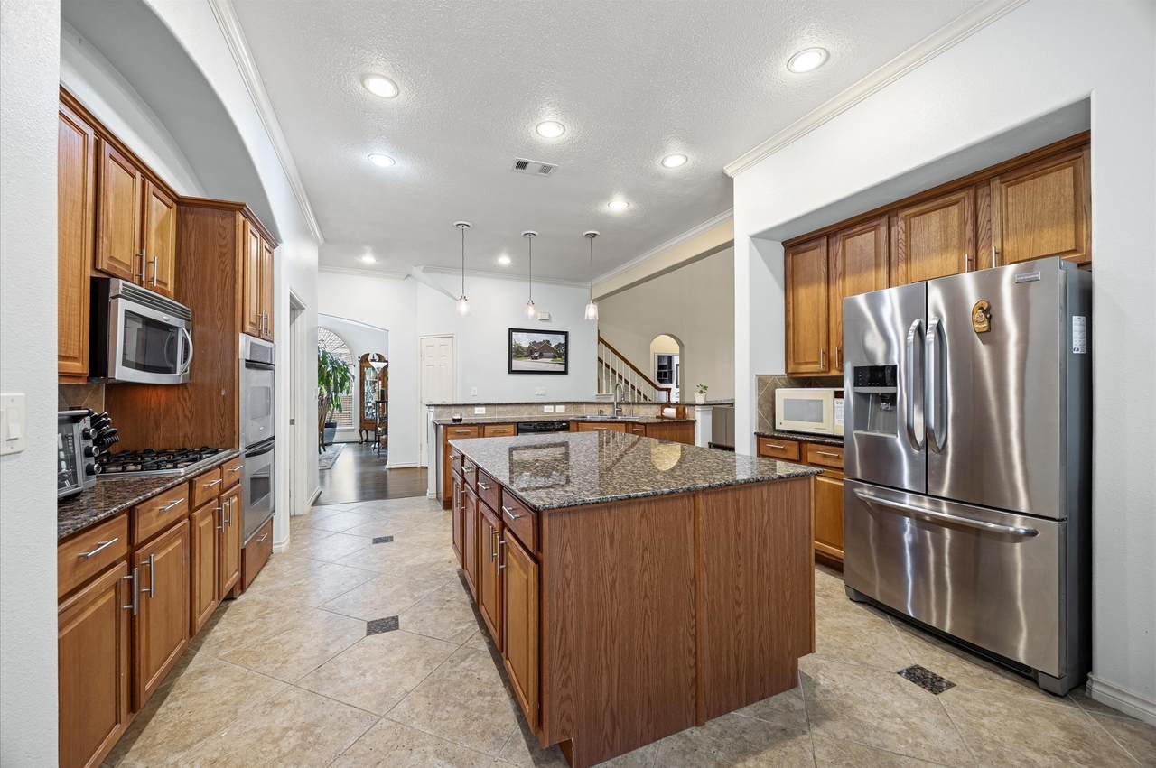 15231 Scenic Woodland Drive - Photo 1