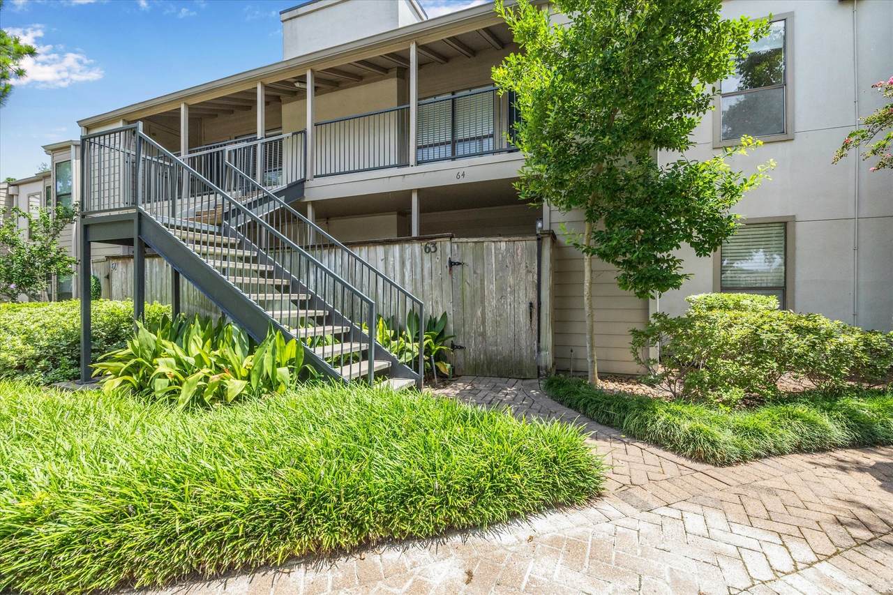 1100 Augusta Drive - Photo 1