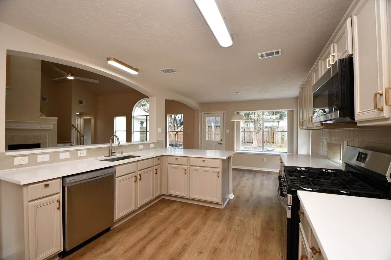 12426 Silverwyck Drive - Photo 1