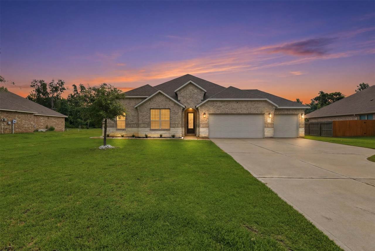 6422 Rolling Hills Road - Photo 1
