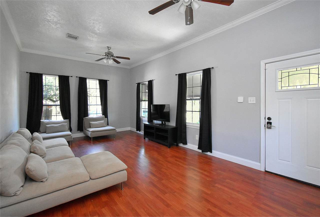 504 Green Street - Photo 1