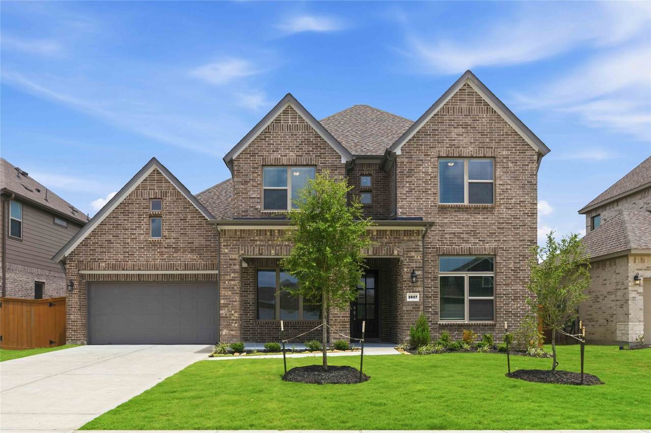 2827 Obsidian Drive - Photo 1
