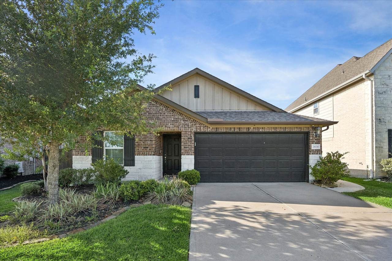 24134 Prairie Glen Lane - Photo 1