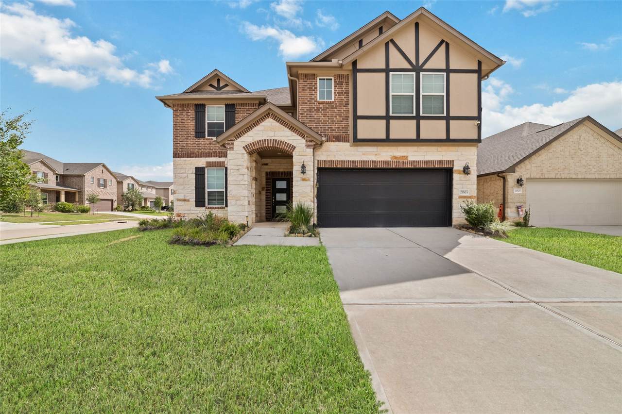 21503 Carbone Lane - Photo 1