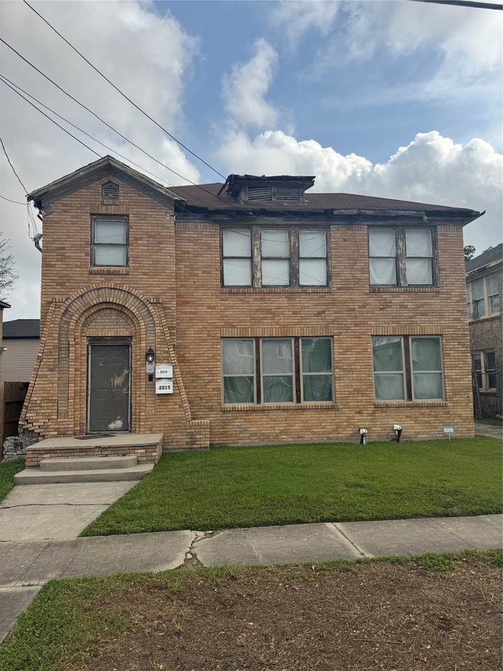2213 Wheeler Street - Photo 1