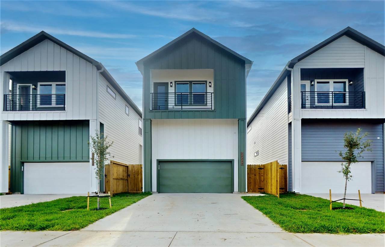 12244 Kirkgard - Photo 1