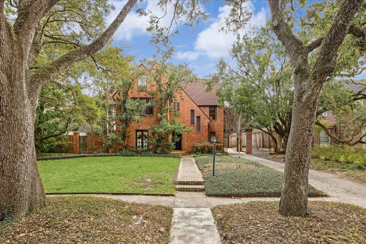 2345 Blue Bonnet Boulevard - Photo 1