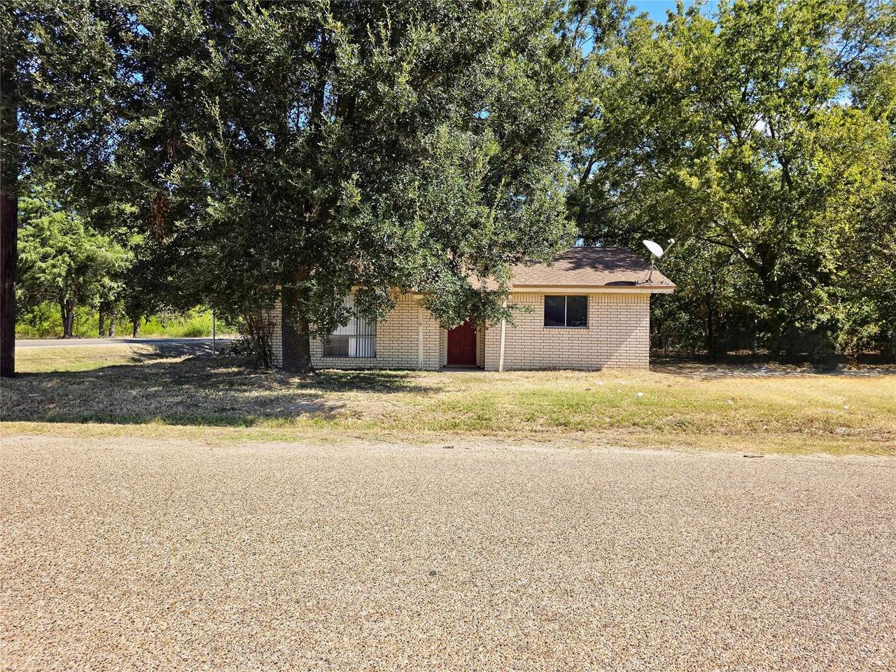 111 Harvey House Road - Photo 1