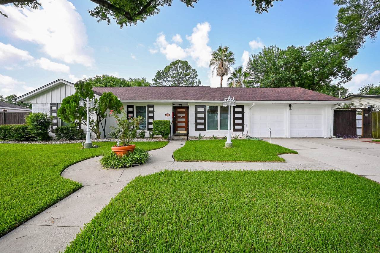 10346 Carlow Lane - Photo 1