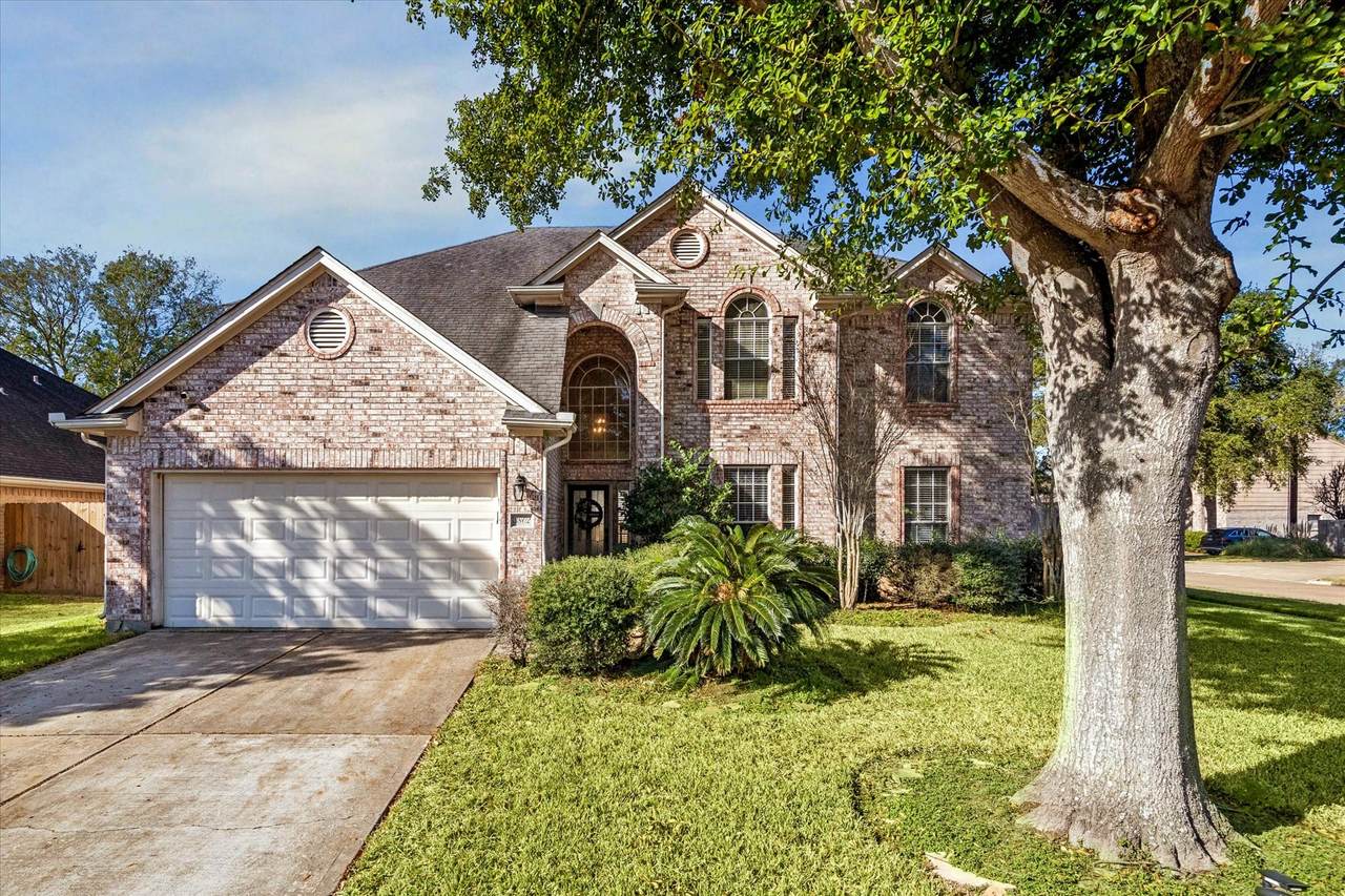 3802 Mission Valley Drive - Photo 1