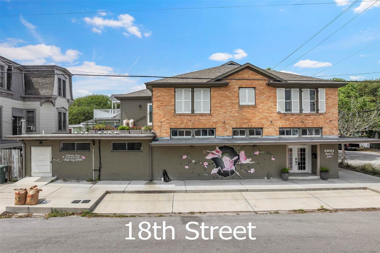 1801 Avenue L - Photo 1