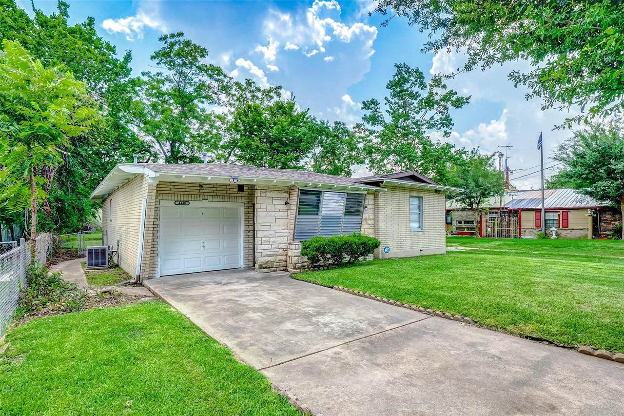 4440 Castor Street - Photo 1