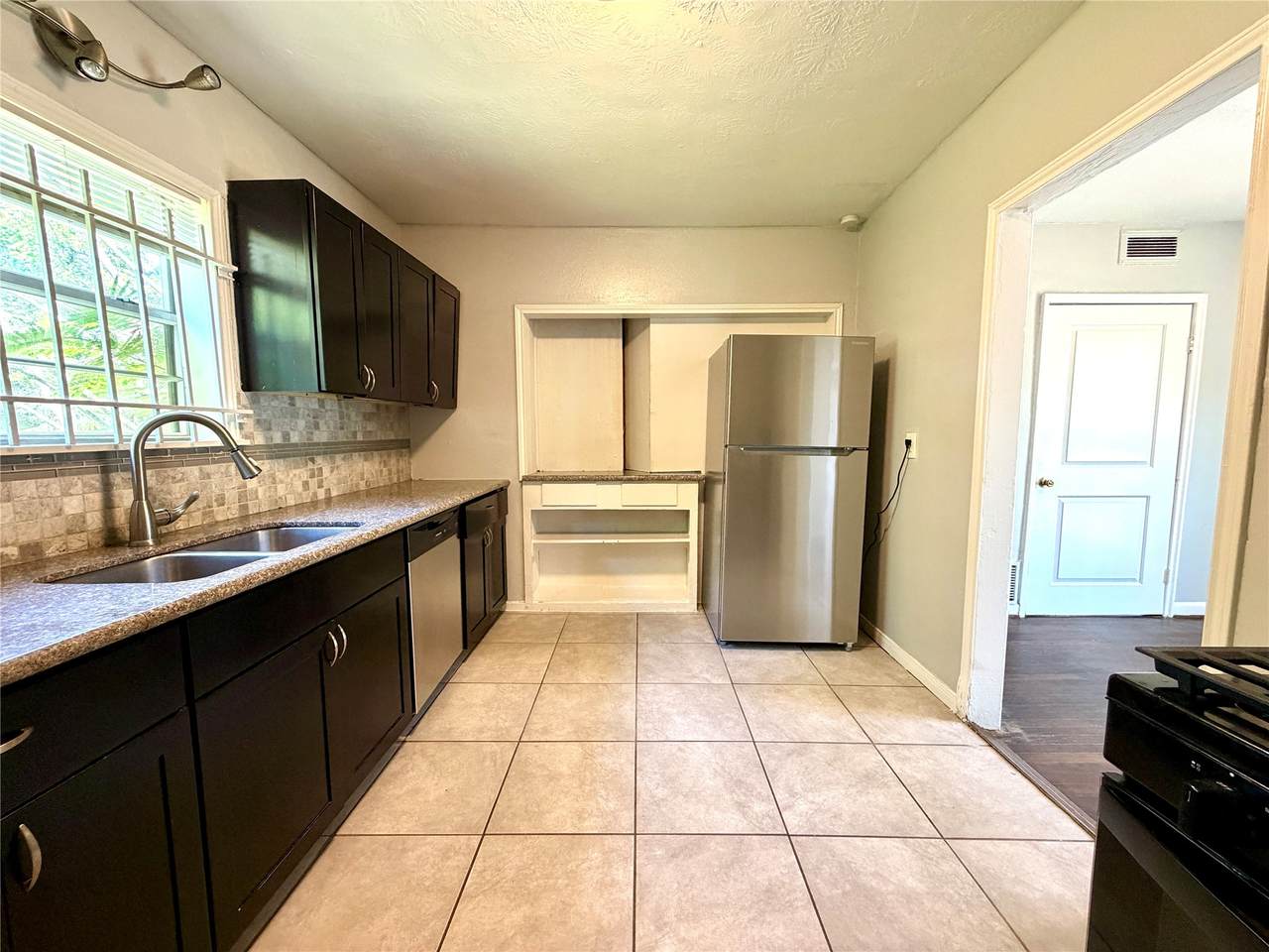 7120 Goforth Street - Photo 1