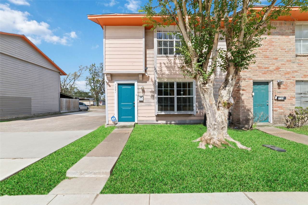 7821 Fuqua Street - Photo 1