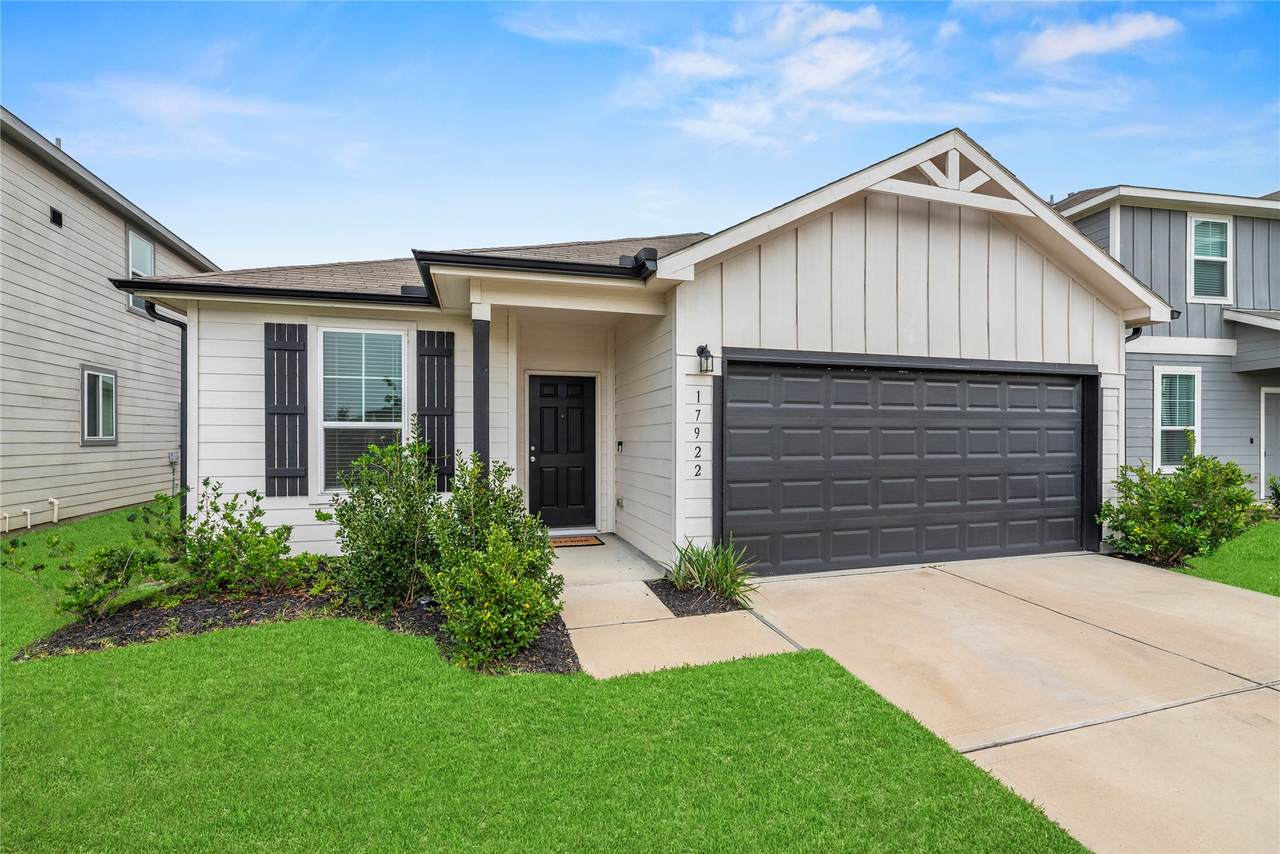 17922 Baleage Lane - Photo 1