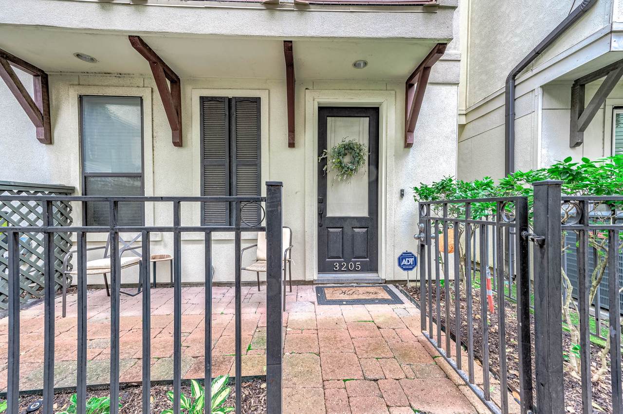 https://bt-photos.global.ssl.fastly.net/harmls/1280_boomver_1_70125028-2.jpg