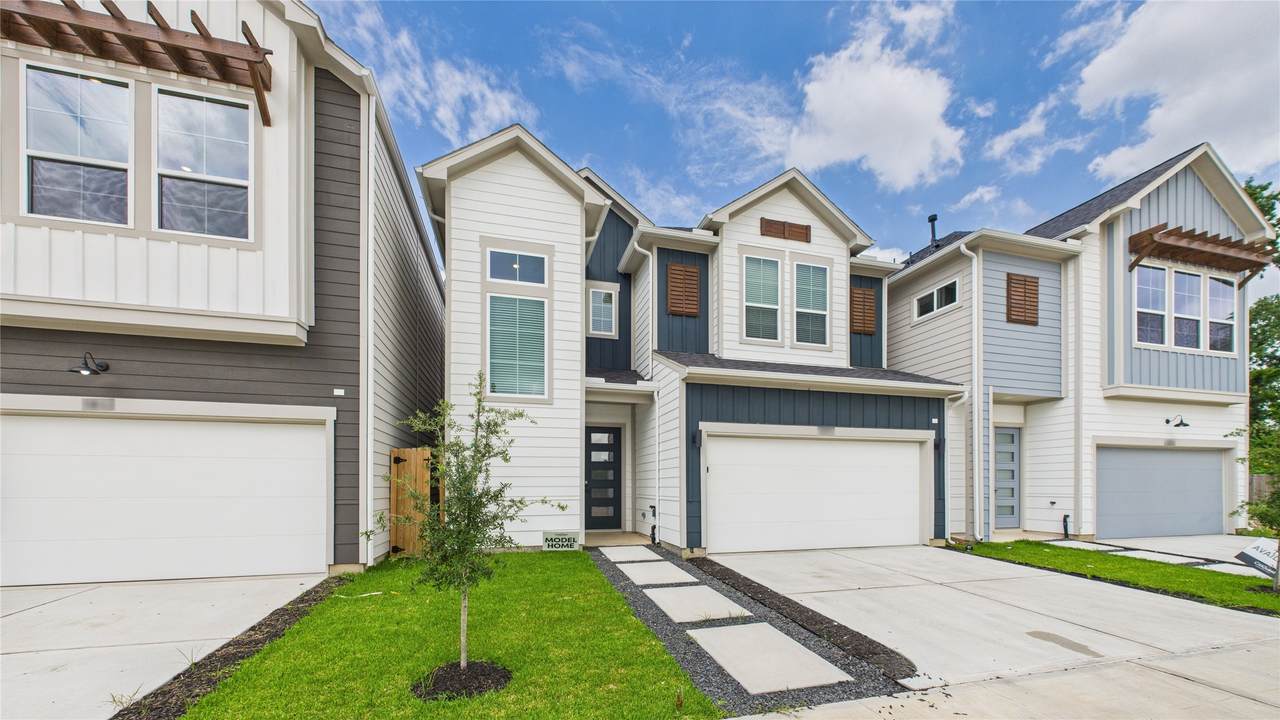 5810 Highland Sky Lane - Photo 1