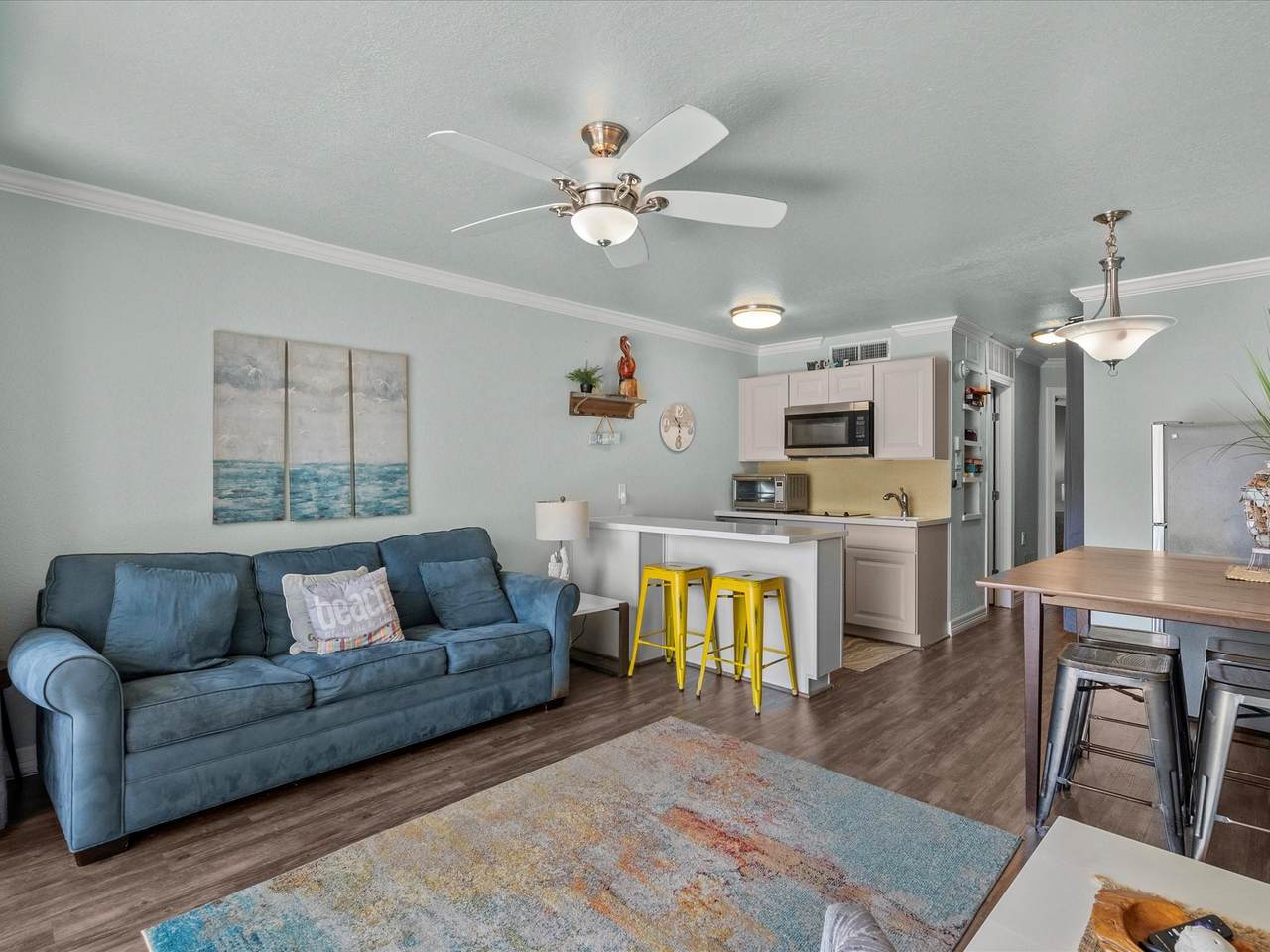 6300 Seawall Boulevard - Photo 1