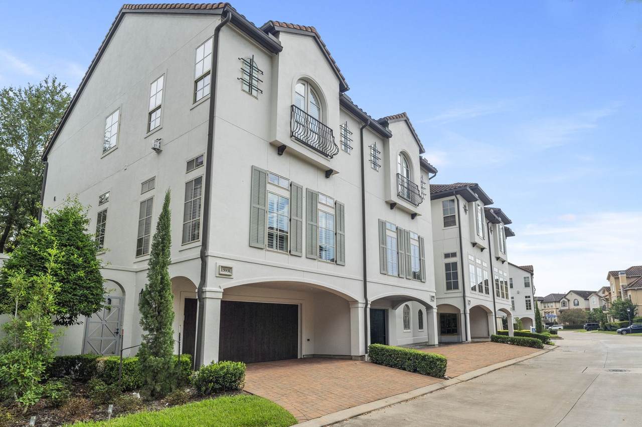 15931 Morgan Street - Photo 1