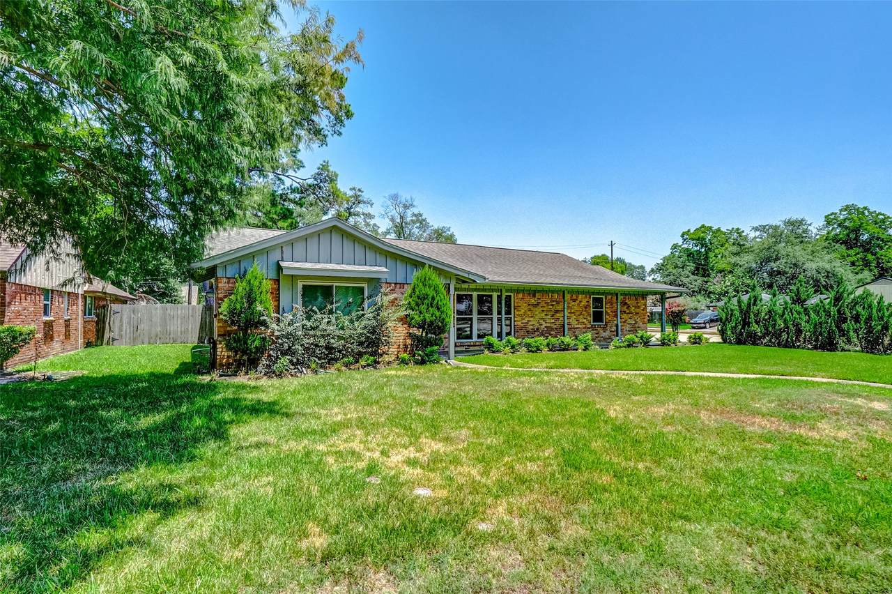 1202 Shadeland Drive - Photo 1