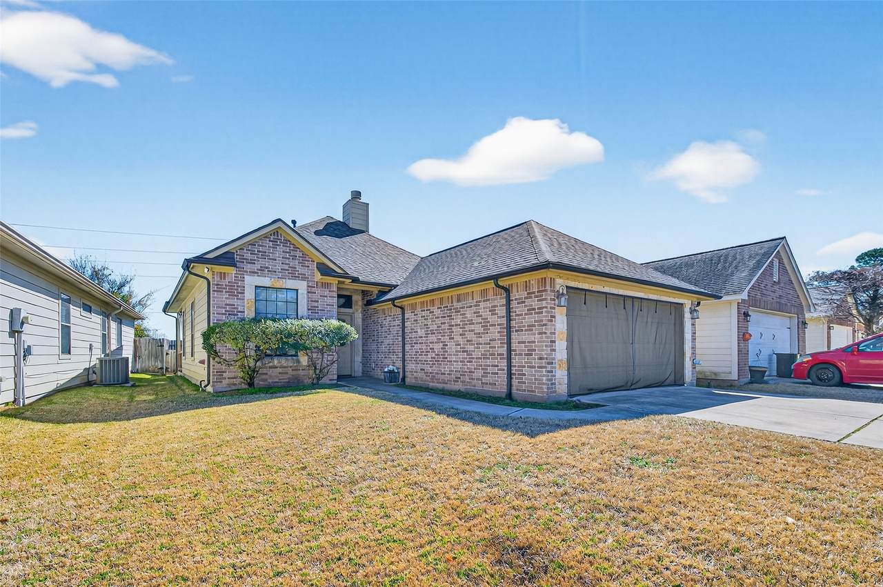 118 Snug Harbor Drive - Photo 1