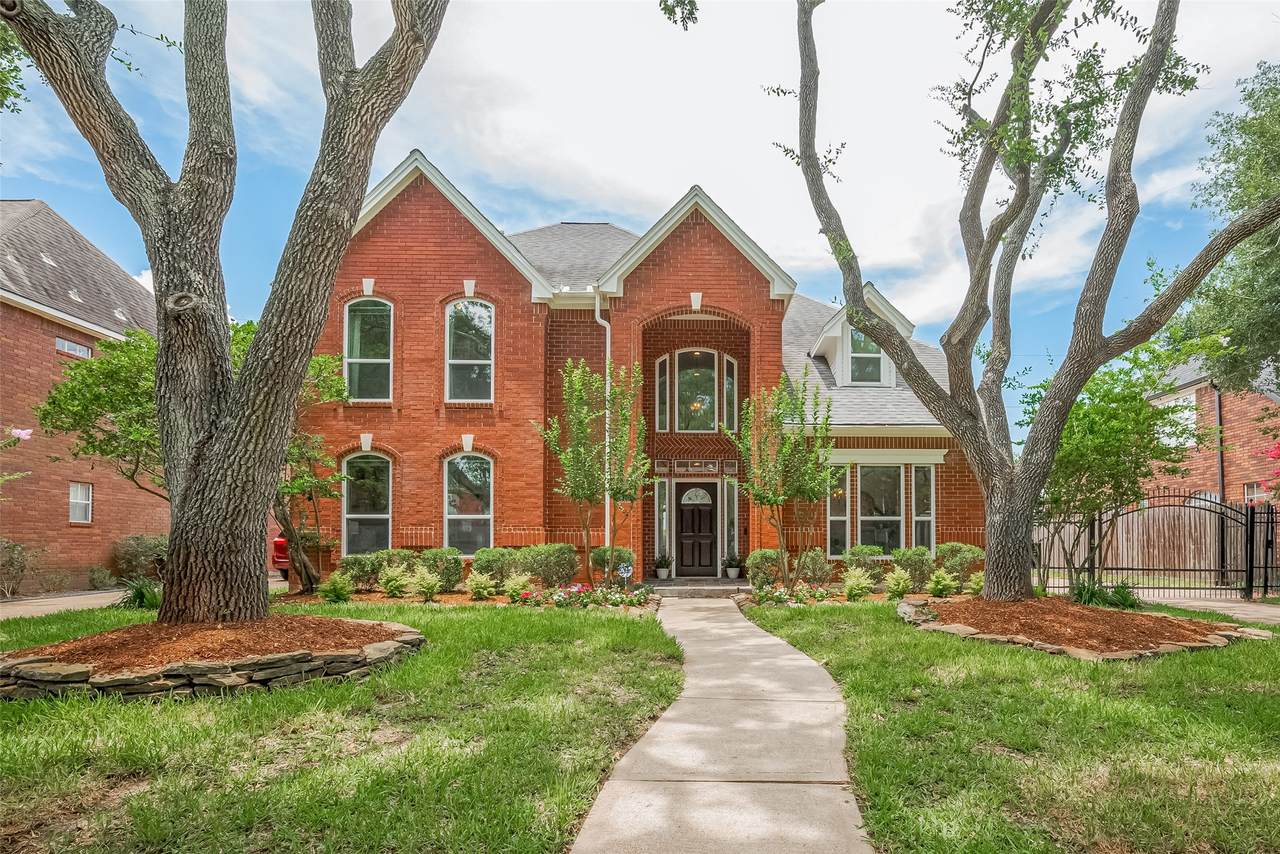 2810 Bright Trail - Photo 1