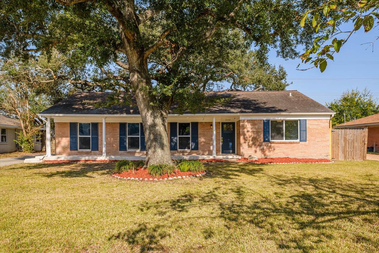 5258 Willowbend Boulevard - Photo 1