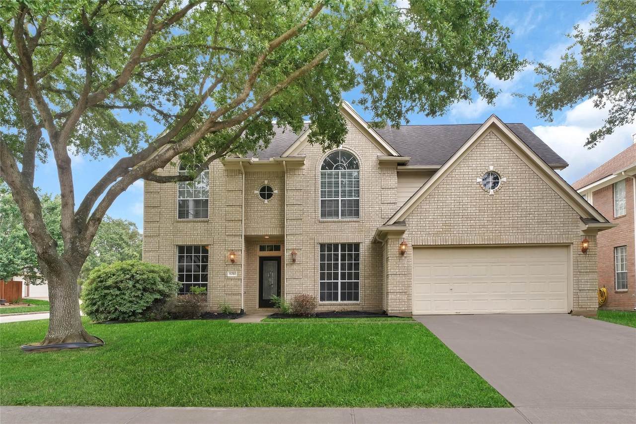 15707 Rosewood Hill Court - Photo 1