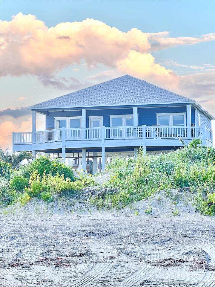 1222 Galveston Ave - Photo 1