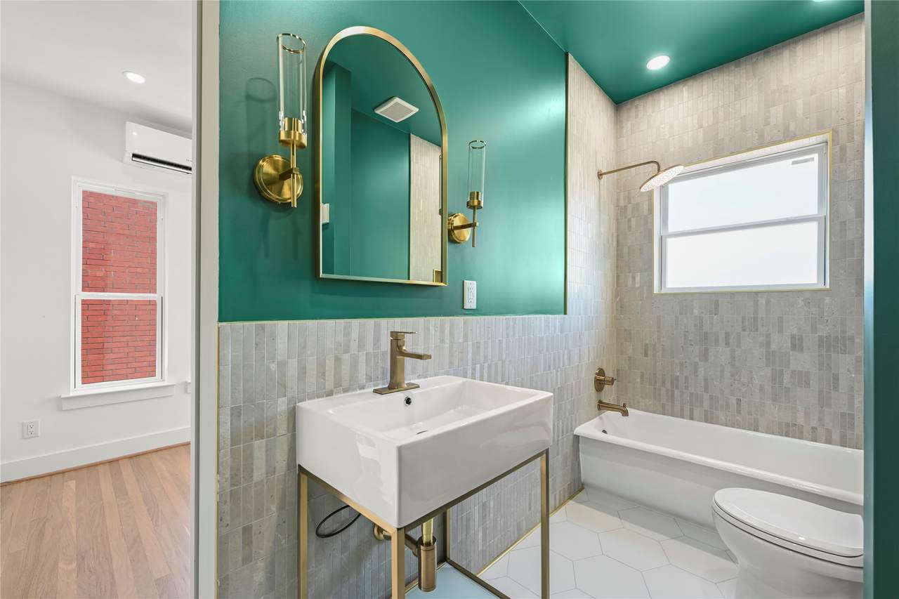 808 Sul Ross Street - Photo 1