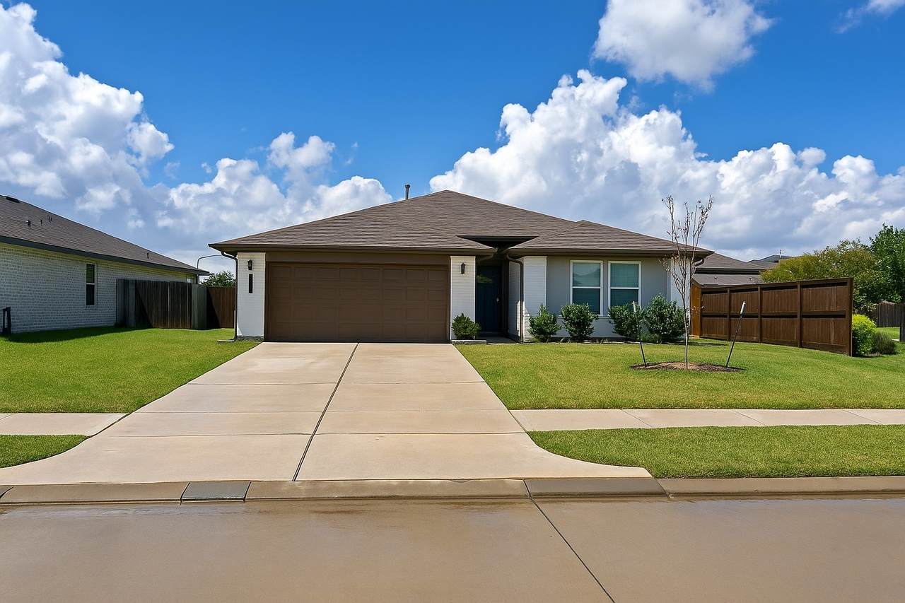 16 Desert Spring Lane - Photo 1