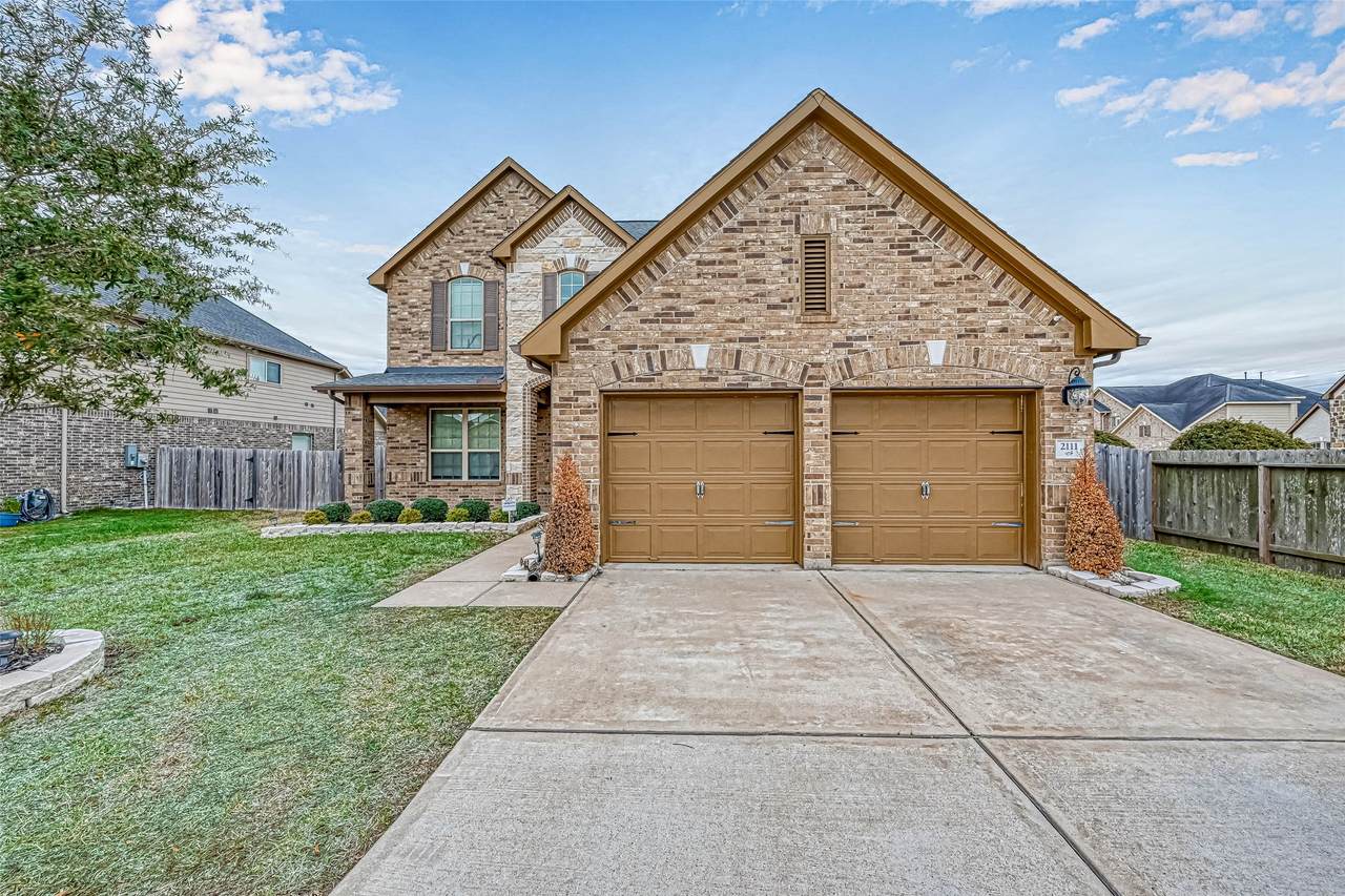 2111 Post Oak Court - Photo 1