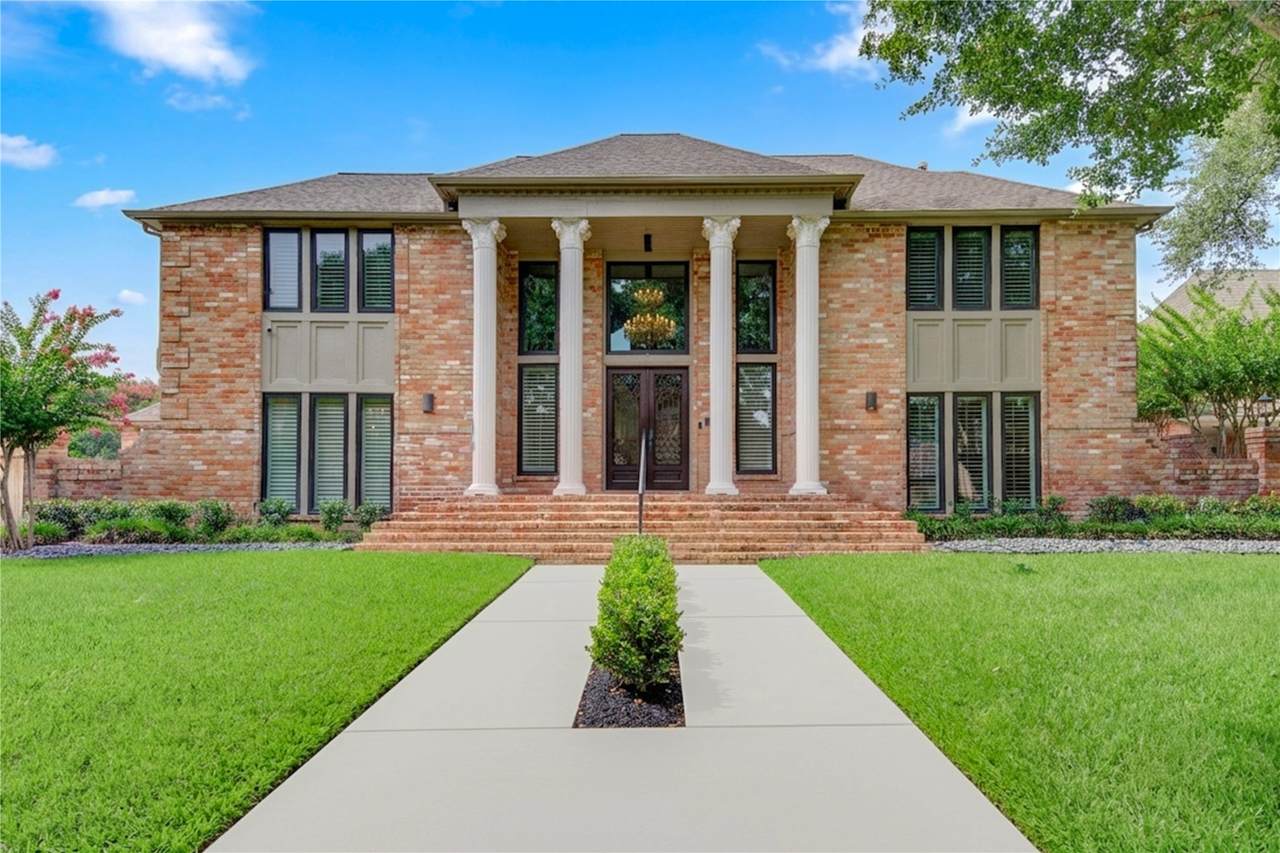 19822 Summerset Way - Photo 1