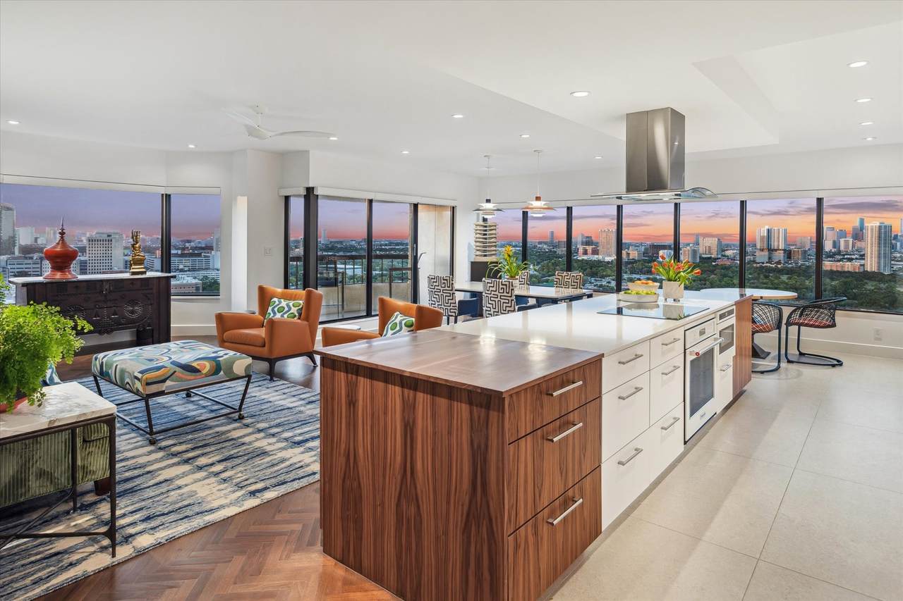 2001 Holcombe Boulevard - Photo 1