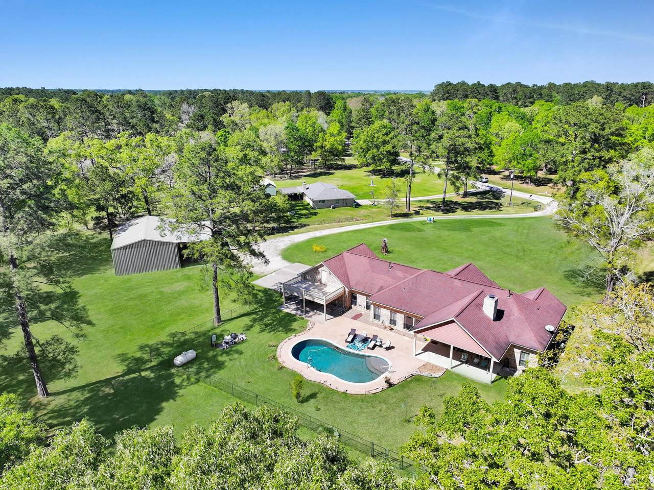 531 County Road 641 - Photo 1