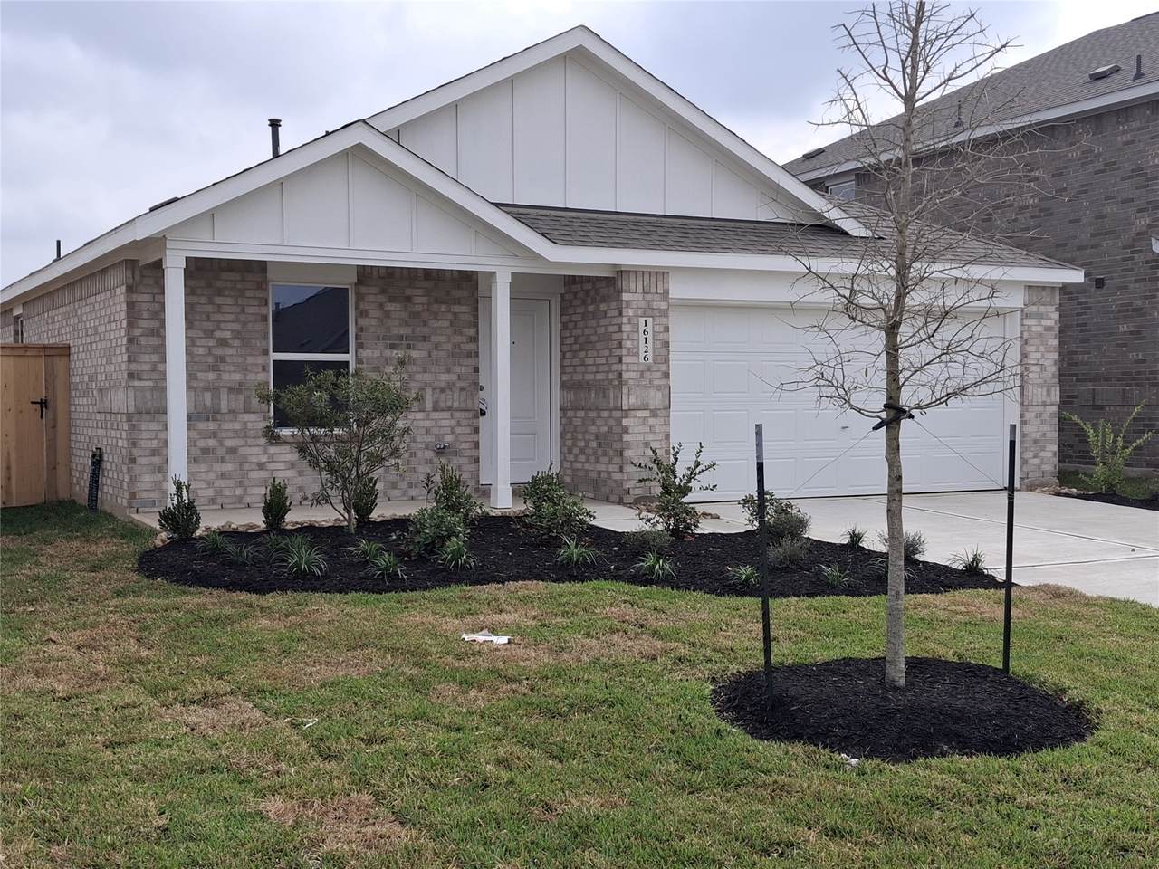16126 Rustic Prairie Dr - Photo 1