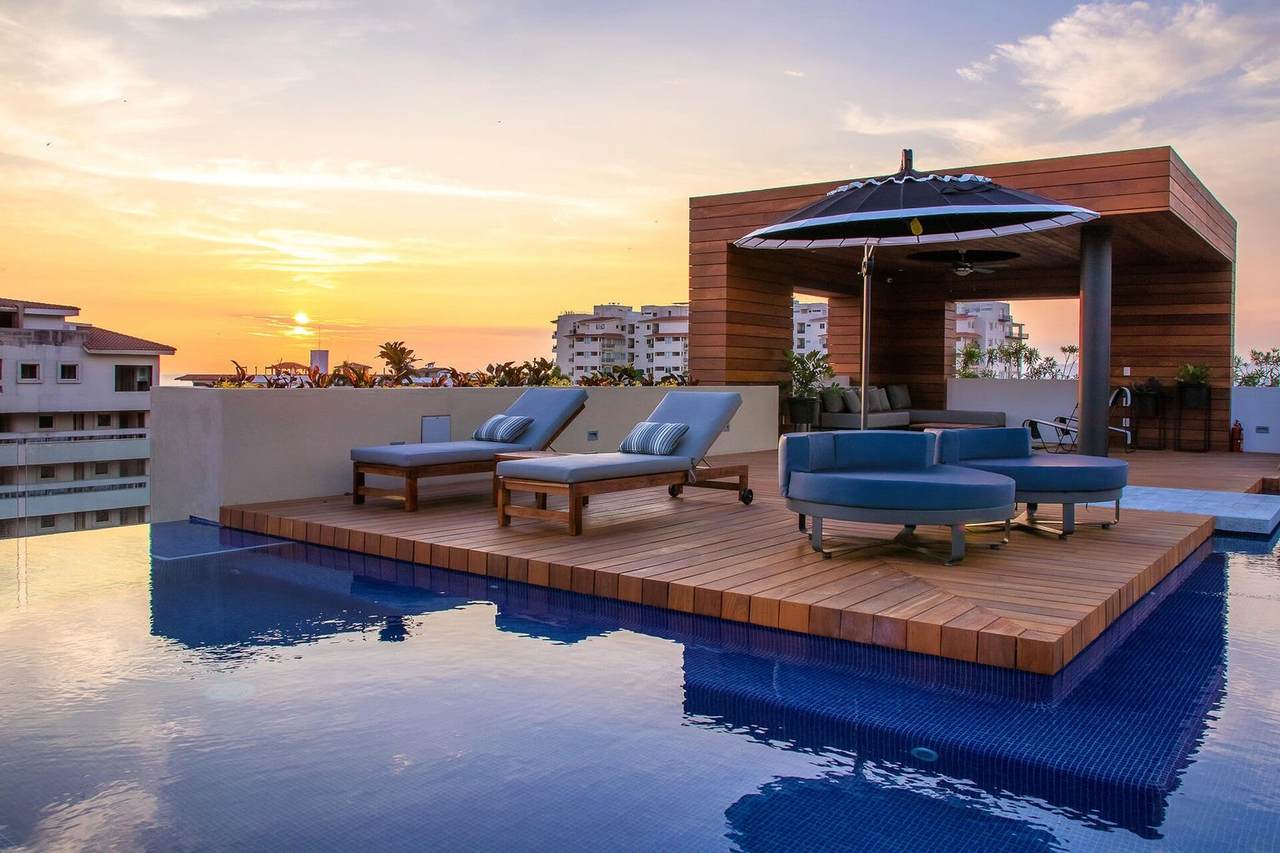 263 Venustiano Carranza - Photo 1