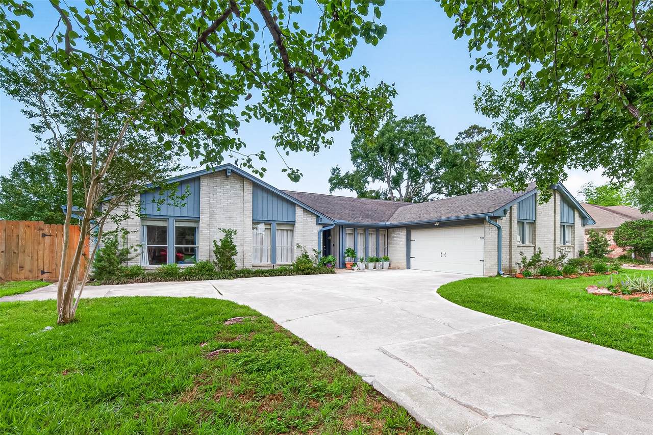 17611 Sorrel Ridge Drive - Photo 1