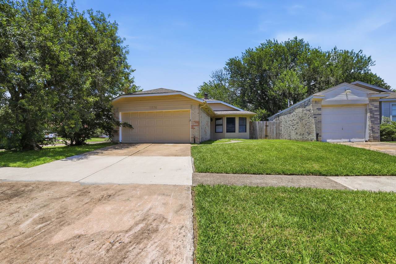 16226 Alden Ridge Drive - Photo 1