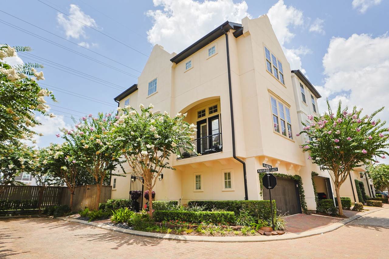 10901 Upland Park - Photo 1