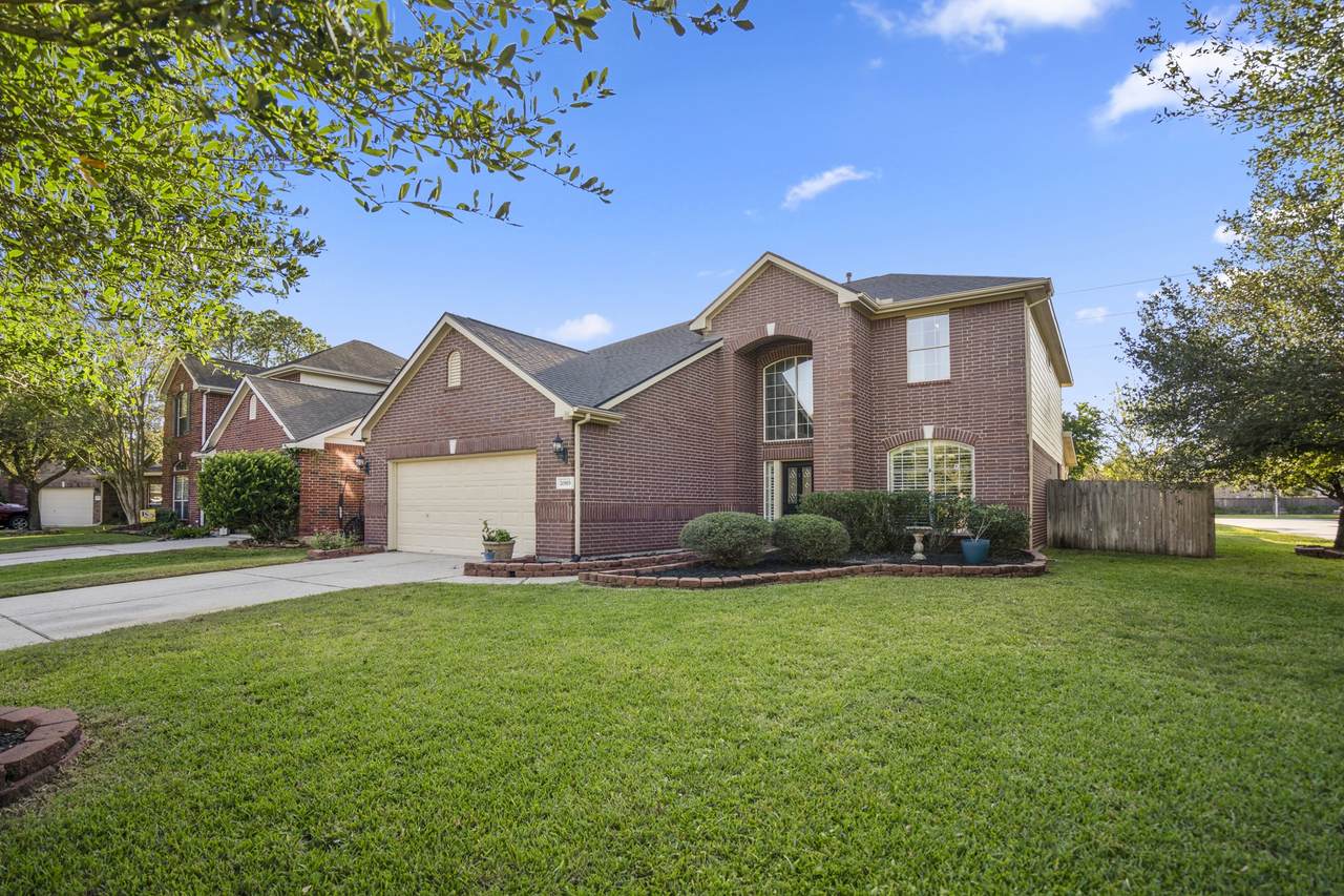 20819 Rose Crossing Lane - Photo 1