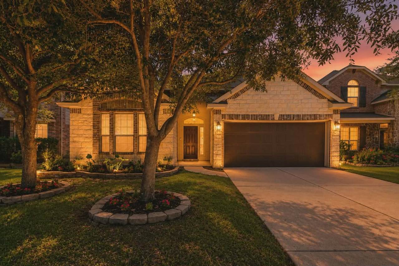 8619 Debbie Terrace Drive - Photo 1