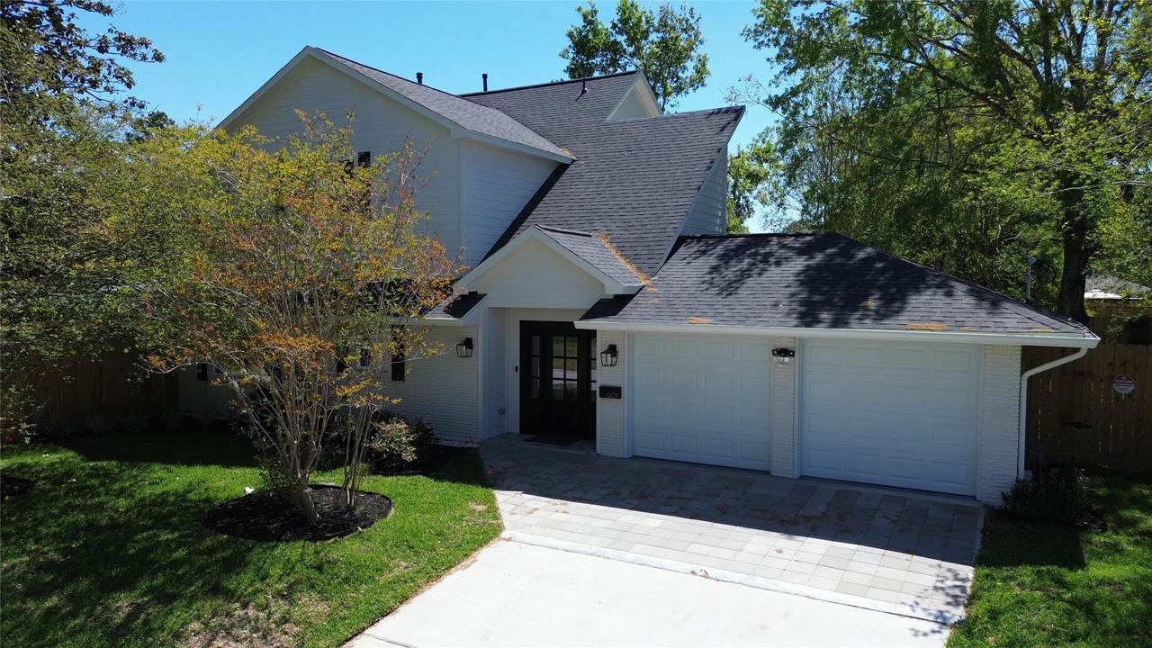 1207 Martin Street - Photo 1