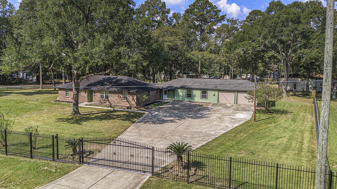 31803 Pleasant Valley Road - Photo 1