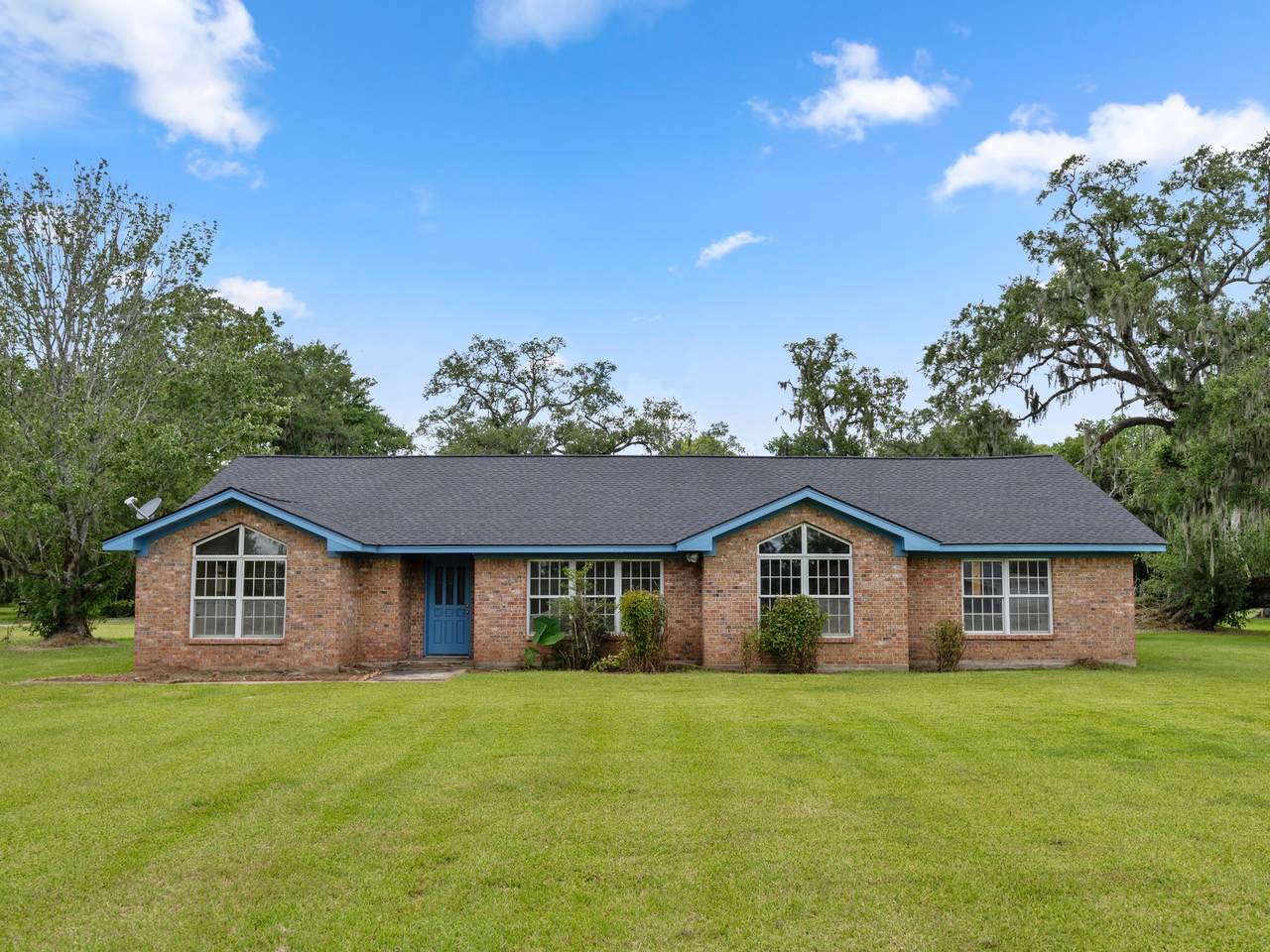 4432 County Road 886 - Photo 1